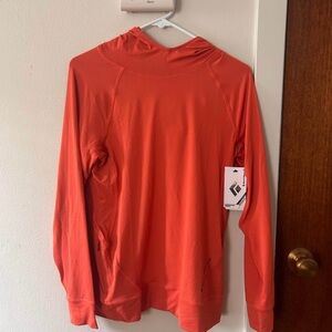 NWT black diamond alpenglow sun hoodie - size s
